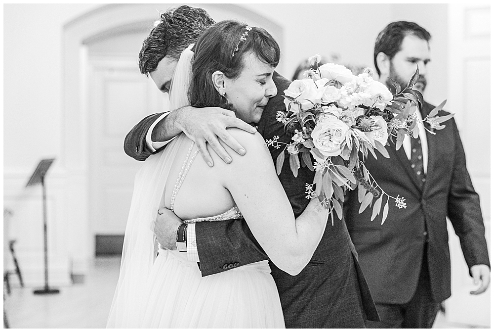 Candid wedding photos by a RVA wedding photographer | Willow Britt Studios | Emily Nicole Photography