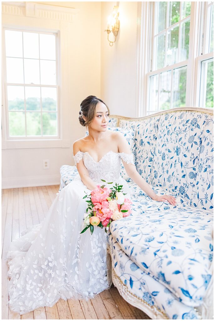 Bridal portrait at The Manor at Airmont wedding | Virginia Estate Wedding Venues | Northern VA Wedding Photographer