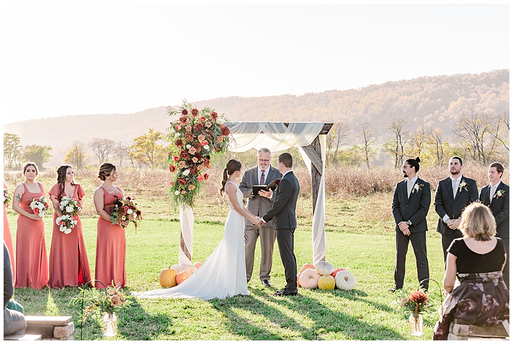 Fox Meadow Barn ceremony | wedding venue in Winchester, VA | Photos by Northern Virginia wedding photographer, Emily Nicole Photography