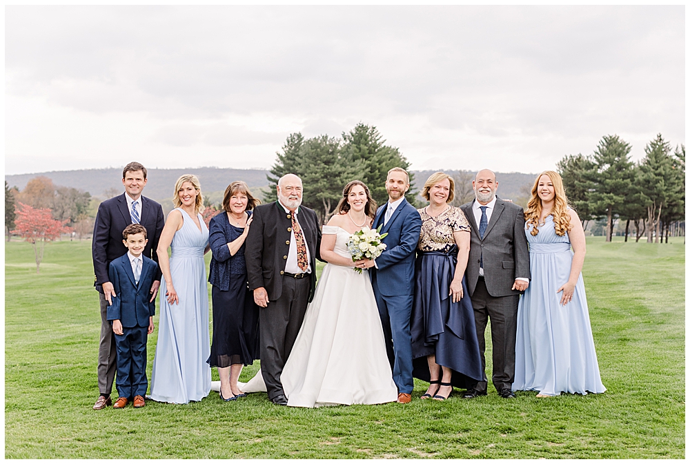 How to create a family formals shot list for wedding | Virginia wedding photographer