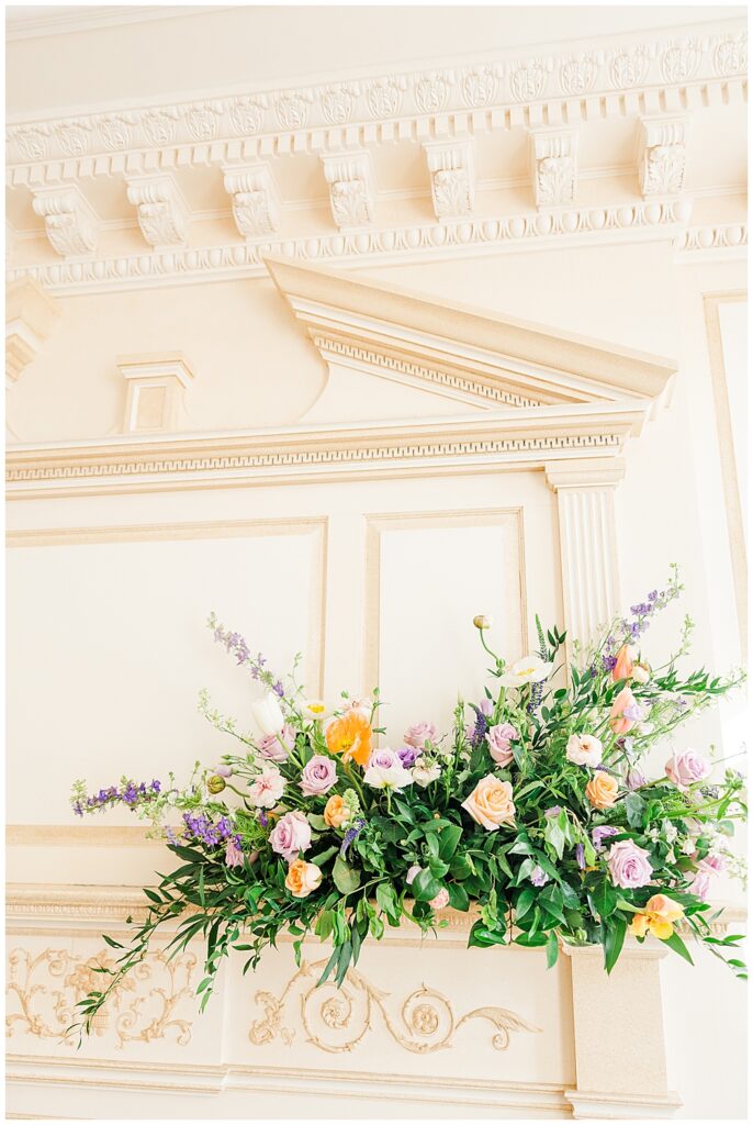 Pastel floral design inspo for estate wedding venue | VA wedding photographer
