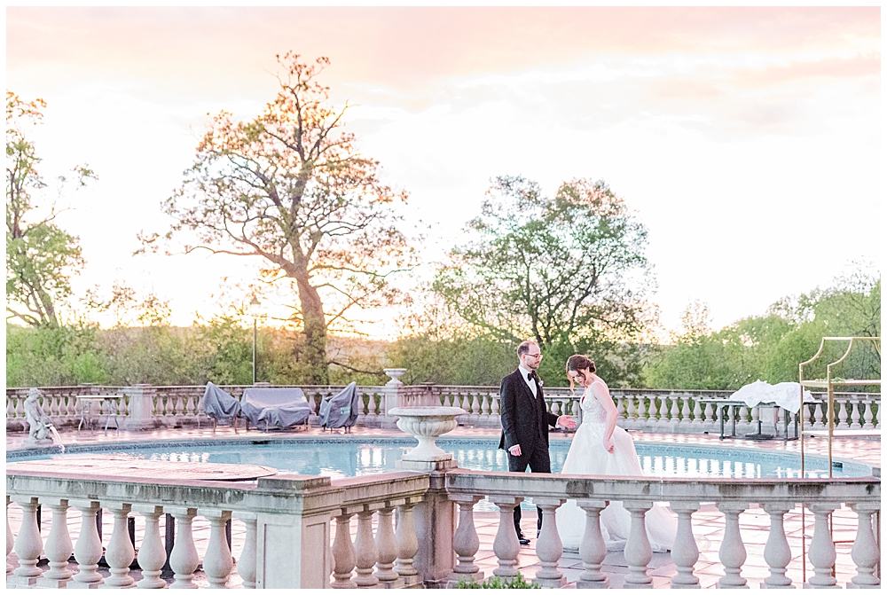 Bride and Groom golden hour photos at Estate at River Run wedding in spring | Northern VA Wedding Photographer