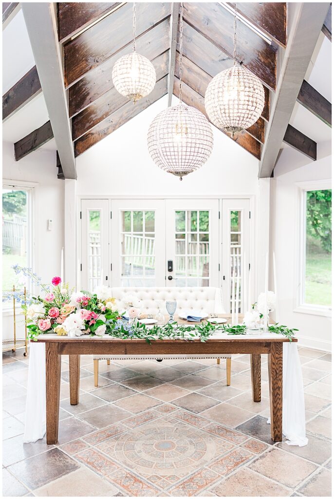 Sweetheart table design inspiration | Indoor reception setup for spring pastel wedding | Virginia Estate Wedding Venues | Northern VA Wedding Photographer