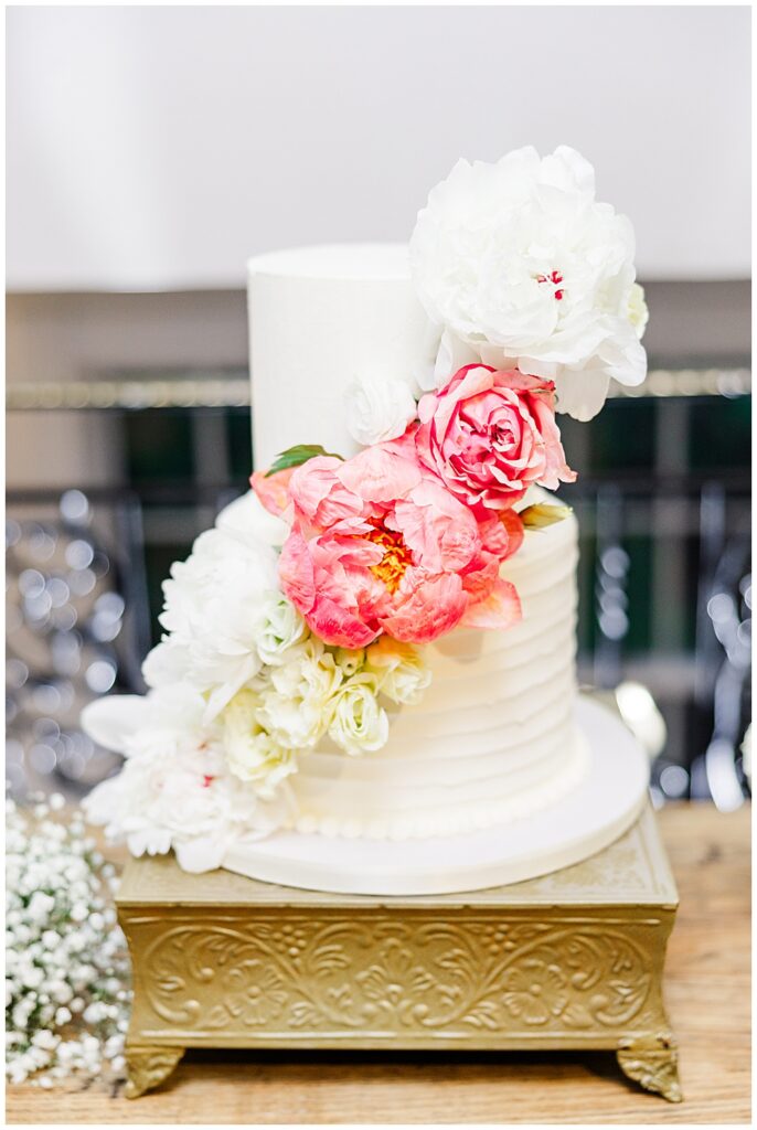 2-tier wedding cake with spring peony design | Virginia Estate Wedding Venues | Northern VA Wedding Photographer